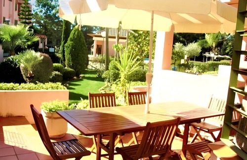 Lepe House | Homerez - House in Islantilla, Pool View.