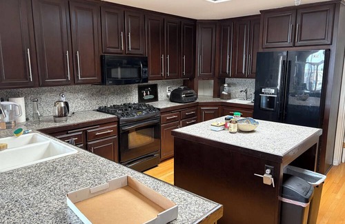 Belmont Heights House | 3 story 1,800 Sq Ft Townhome-Dog Beach, Pool directly across the street.