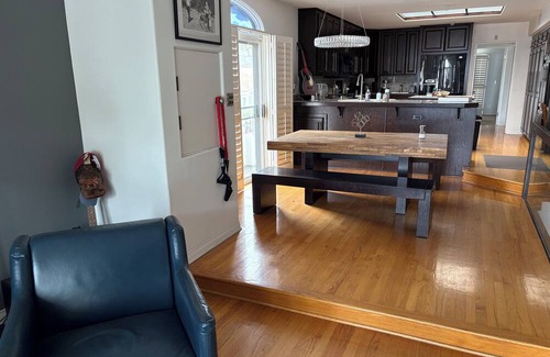 Belmont Heights House | 3 story 1,800 Sq Ft Townhome-Dog Beach, Pool directly across the street.