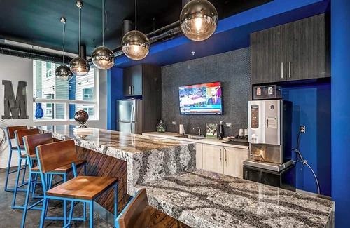 University District Apartment | TheNine 2BD 3 - Two Bedroom Apartment, Sleeps 4