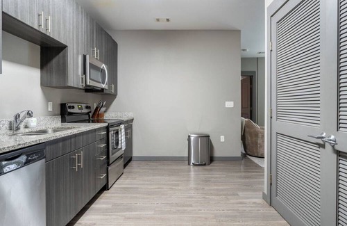 University District Apartment | TheNine 2BD 3 - Two Bedroom Apartment, Sleeps 4