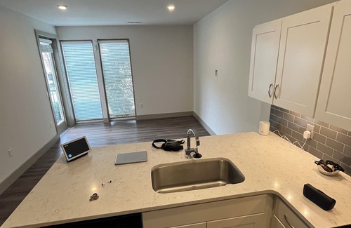 Clifton Apartment | ATTN: MEANT TO BE A SHORT/LONG TERM RENTAL IN WHICH YOU CAN BRING YOUR OWN ITEMS