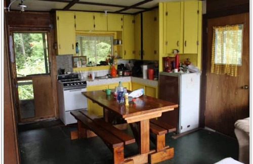 Lakelse Cabin | Cozy Semi-Off Grid waterfront Cottage with spacious property - Pet Friendly