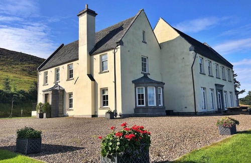 Auchterarder House | Self-catering retreat with pool, hot tub.