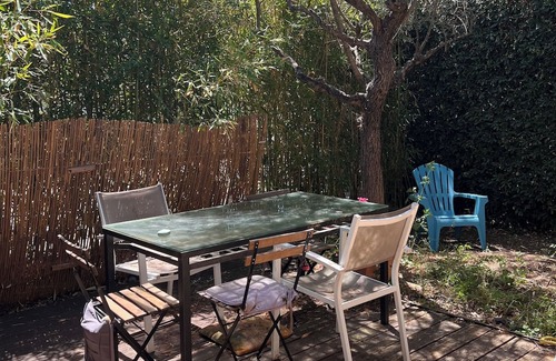 Saint-Just Apartment | Garden apartment in petite camargue