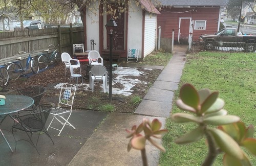 Williamsport House | Spacious 4-bedroom house with AC, WiFi in charming Williamsport sleeps 10
