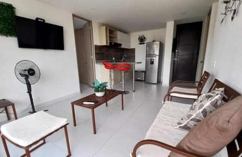 Girardot Apartment | Charming 2-bedroom apartment in lovely Girardot with WiFi, fitness room