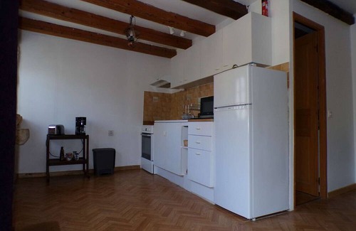 Le Vigan House | Rural cottage in Gourdon with free Wi-Fi and parking