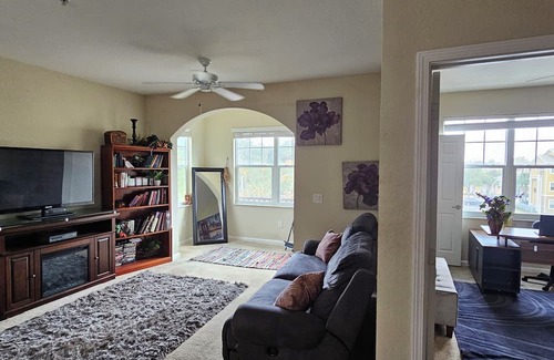 Southpoint Apartment | Gated Community Close to TIA bank Stadium, The Towncenter, Vystar Arena