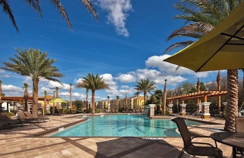 Southpoint Apartment | Gated Community Close to TIA bank Stadium, The Towncenter, Vystar Arena