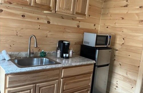 Bethlehem Cabin | Cedar Lodge – Cozy Retreat