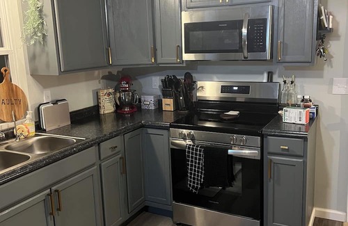 Amherst House | Charming 2-bedroom house in peaceful Amherst County.
