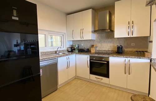 Harbiye House | Charming 4-bedroom building with AC, WiFi in pleasant Istanbul