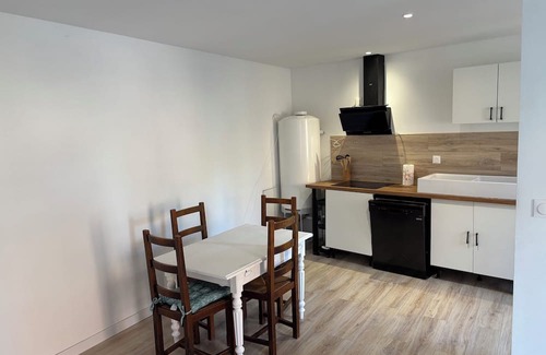 Recourt House | Charming 9-bedroom house with AC and WiFi in marvelous Récourt