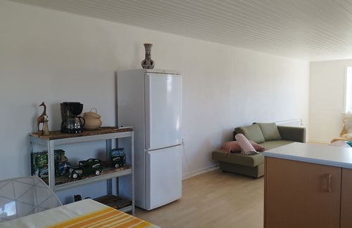 Nykobing Mors House | Charming Cottage Close to Water and Town - Perfect for Family Getaways.