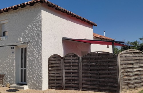 Salles-en-Toulon House | Quiet country cottage 35mn Futuroscope 10mn CHAUVIGNY