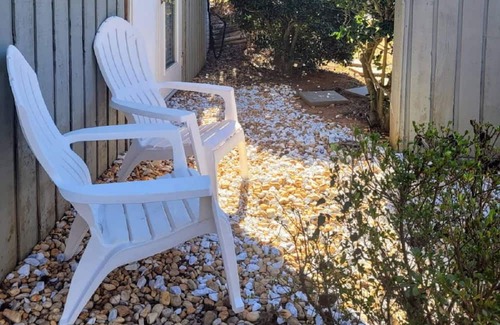 Marietta House | Long Stays Welcome in Marietta |Travelling Nurses and Professionals - Near Kennestone Hospital