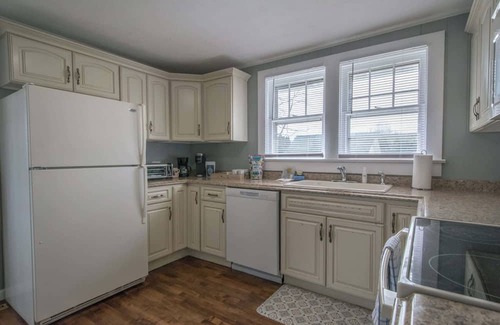 East Flat Rock House | Blue Ridge Haven Summ
