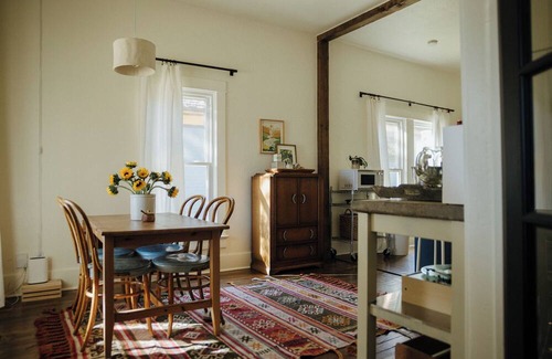 Historic Fort Collins High School House | Charming 2-bedroom house in Old Town, Dog-Friendly!