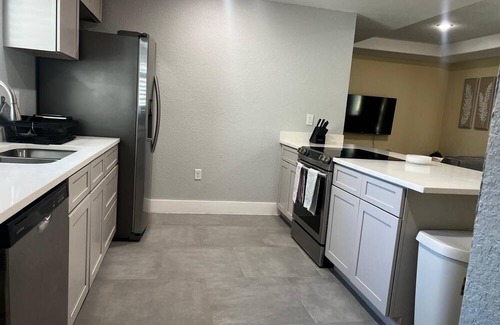 Silver Springs Shores House | Charming 3-bedroom house with AC, WiFi in fantastic Ocala