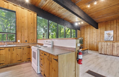 The Blue Mountains Ski Chalet | Birch View Chalets
