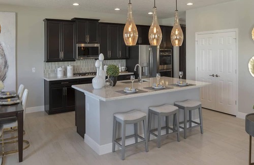Tangerine House | Large Spacious 7-bedroom 5 1/2 house in charming Mount Dora , 4680 square feet
