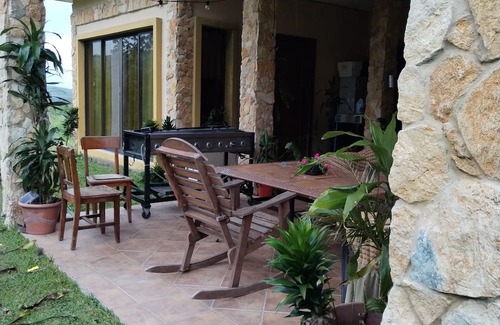 Alto Boquete Cottage | Campestre House (a Guest House) 5 minutes from the central park.