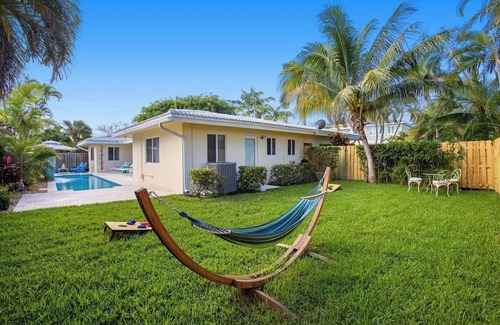 East Fort Lauderdale House | Walking from the beach 3Br Villa