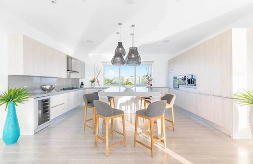 Moo 5 Villa | Premium Penthouse 8 Ocean Views Fabulous Sunsets Infinity Pool Games Room Gym