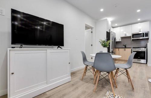 Downtown Ottawa Apartment | Modern Comfort - 1BR Apt w Sleeper Sofa - Downtown