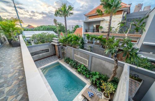 Dewi Sri Villa | Q LA Villas