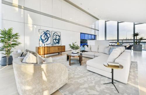 St. Mary's Park Apartment | London Penthouse With Breathtaking Views