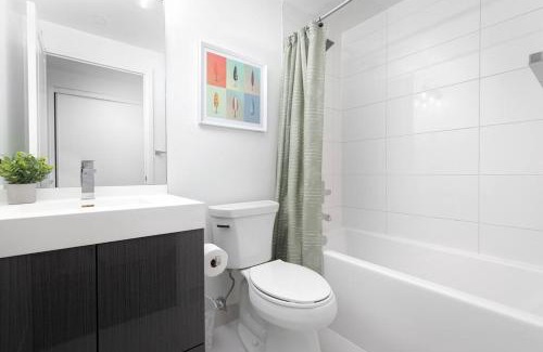 Garden District Apartment | Spacious Studio with Balcony and City Views