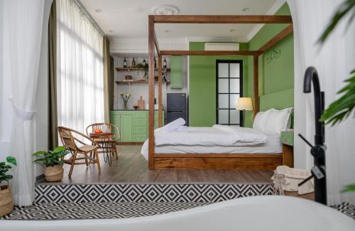 Trang Tien House | Valse Hanoi Opera Homestay 10m to HoanKiem Lake Old Quarter Ha Noi