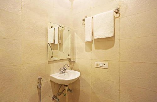 Mahipalpur Extension House | Hotel ajay guest house