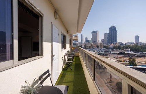Kerem HaTeimanim Apartment | Daniel Hot Tub By Nimizz