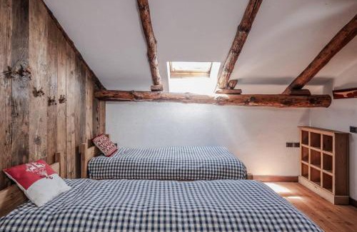 Gleise Apartment | Charming apartment in chalet in Le Gleise