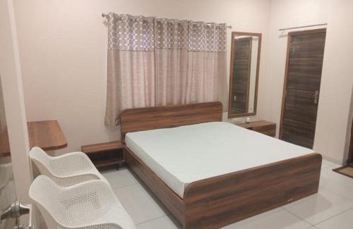Indore House | Vaatsaly home's Rooms