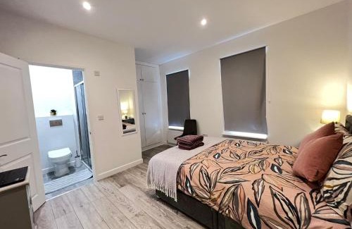 Broad Green Apartment | Dunamis Staycation West Croydon