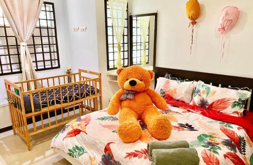 Bukit Indah House | Teddy House with Kids Corner at Bukit Indah Near Legoland and EcoBotanic