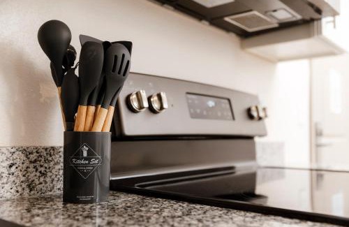 Clegg Apartment | Cozy & Modern nearby Raleigh, Durham, Chapel Hill