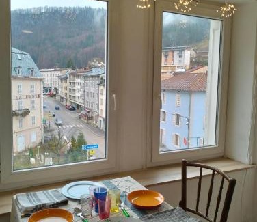 Morez Apartment | Appartement cosy et chaleureux