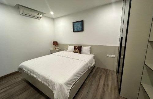 Cong Vi Apartment | Hibiki Apartment 402