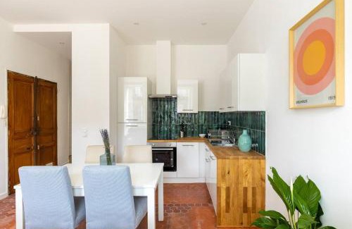 Notre-Dame du Mont Apartment | Cosy 3 bedrooms on Place Notre Dame Dumont