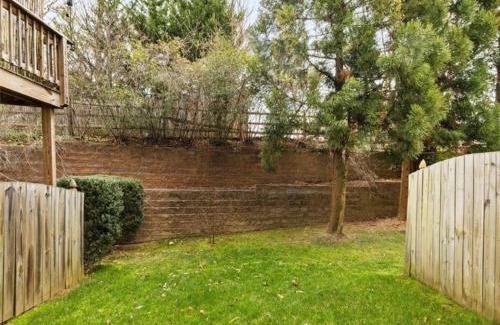 North Chesterfield Apartment | Charming Townhome Oasis