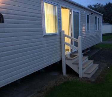 Girvan Other | Lovely Caravan