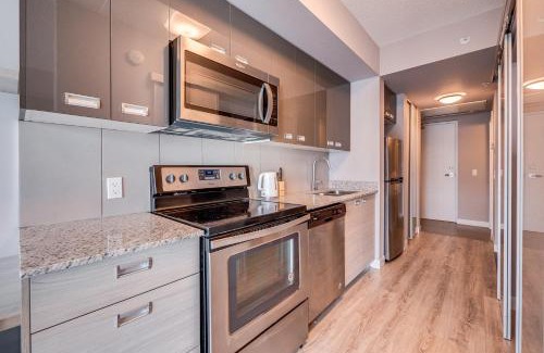 Waterloo Apartment | 1 Bedroom Condo in Waterloo