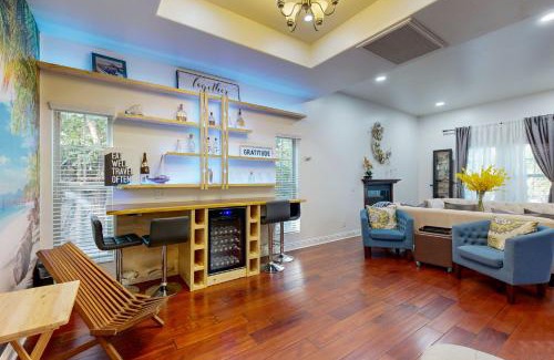 Anaheim Colony Historic District House | The 2nd Happiest Place on Earth