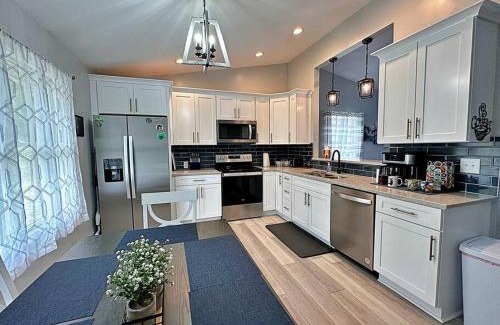 Logan House | Bigfoot Bungalow