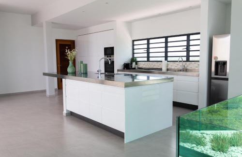 Jan Thiel Villa | Villa White Sand - breathtaking view Spanish Bay